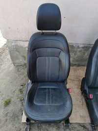 фото thumb №1, Kia sportage iii сиденье правый перед кожа с подогревом