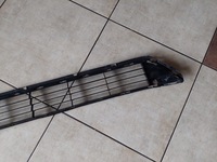 фото thumb №8, Решётка бампера - средняя - toyota avensis t27 - рестайлинг