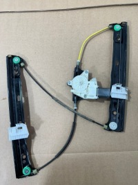 фото thumb №4, Підйомник скло лівий перед, лівий передній mercedes s klasa w222