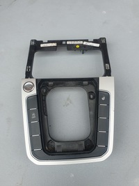 фото thumb №1, Рамка захист тунелю vw passat b8 3g1864263