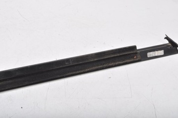 фото thumb №8, Bmw g12 планка стёкла прилегающая к стеклу передняя левая 7336009