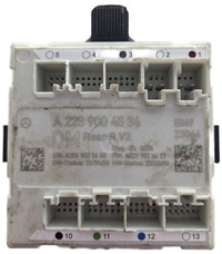 фото thumb №1, Mercedes модуль двері a2239004534