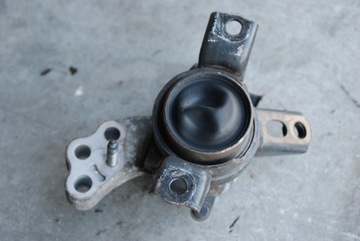 фото thumb №4, Toyota rav4 iii 2.2 d-cat подушка двигуна лапи