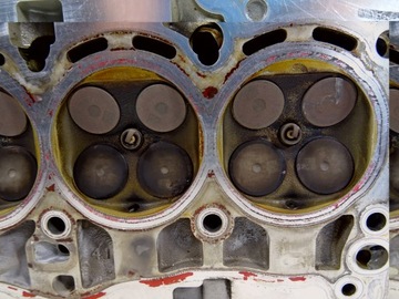 фото thumb №16, Vw 1.5 tsi головка двигателя комплектная 05e103404f 05e103469a 04e103473dc