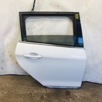 фото thumb №1, Дверь правое задние w цвет ewp peugeot 2008 #158