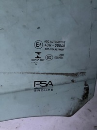 фото thumb №2, Стекло дверь правые зад corsa f 21r