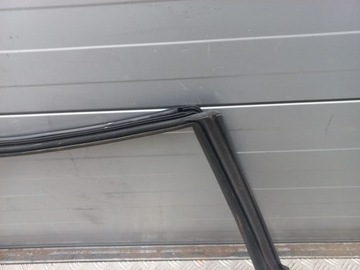 фото thumb №9, Audi a5 2018 зад сторона правая резиновая прокладка дверь задних