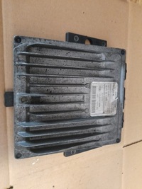 фото thumb №1, Бортовой компьютер двигателя delphi 8200275911