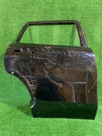 фото thumb №1, Дверь правое задние toyota corolla cross