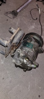 фото thumb №4, Компресор кондиціонера bmw e30 ні оригінальний