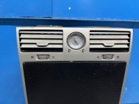 фото thumb №2, Lincoln navigator ii 03 рамка радио панель средний