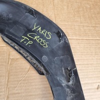 фото thumb №11, Toyota yaris cross молдинг накладка крила права задня 75605-k2011