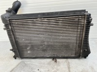 фото thumb №1, Радиатор интеркулер volkswagen golf passat tdi