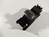 фото thumb №9, Lexus is300h 13r панель керування навігація