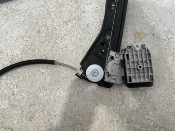 фото thumb №11, Подъемник механизм стёкла левый зад задний tesla модель y