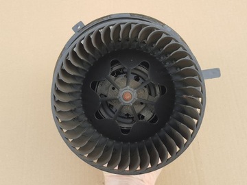 фото thumb №14, Повітродувка повітропровід + резистор / audi a3 8p vw golf v seat leon ii / справна