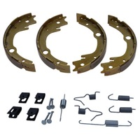 фото thumb №1, Тормозные колодки + пружины toyota avensis t25 corolla e12