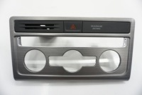 фото thumb №1, Vw golf vii sportsvan рамка панель кондиционера