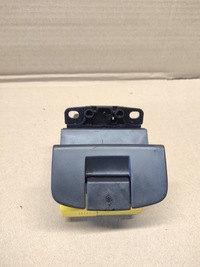 фото thumb №1, Кнопка важіль ручка гальма ручного renault espace iv 8200550545