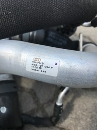 фото thumb №10, Audi r8 5.2 труба шланг wody жидкость 4s0819270d