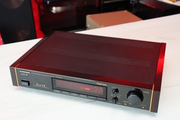 Звуковой процессор Pioneer SP-91D, эталонный предусилитель, пульт дистанционного управления M90/C90