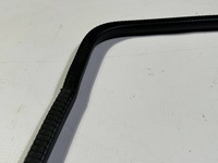 фото thumb №11, Гумовий елемент прокладка люк дах dodge challenger 2015r-