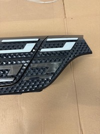 фото thumb №2, Решётка решётка радиатора dacia spring