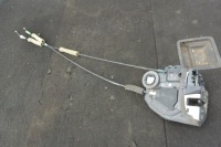 фото thumb №1, Замок двері лівий задня toyota prius plus +