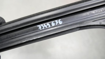 фото thumb №8, Bmw x1 f48 прокладка направляющая стёкла дверь правые перед 7349636