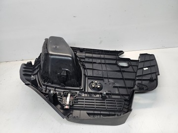 фото thumb №6, Обивка боковина багажника левый audi a3 8v 8v3863879d
