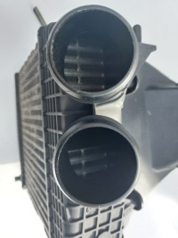 Maserati levante інтеркулер радіатор повітрозабірник правий 670031969 Зі Шроту, фото thumb