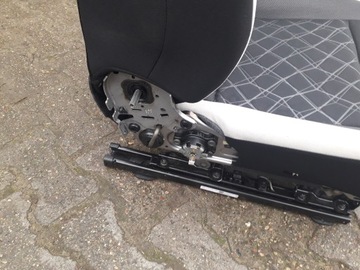 фото thumb №5, Сиденье перед переднее nissan micra k14 17- правые