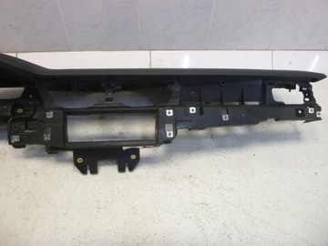 фото thumb №7, Audi a6 a7 4k панель rodzielcza капот чёрная новая