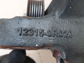 фото thumb №5, Лапи кронштейн двигуна toyota avensis t27 d4d ролик