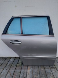 фото thumb №1, Дверь правое задние mercedes w211 c723 kombi