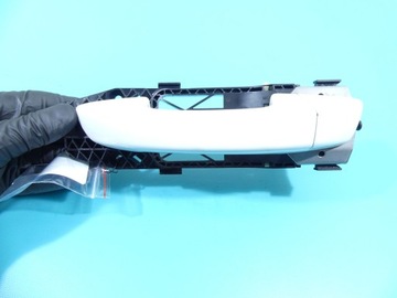 фото thumb №2, Ручка перед левая наружная touareg ii 10-18