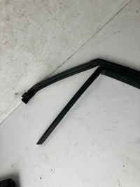 фото thumb №3, Рамка прокладка двері corsa f правий задня