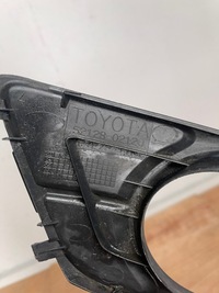 фото thumb №10, Toyota corolla e12 рестайлинг 2004 - 2007 решётка бампера передней перед левый