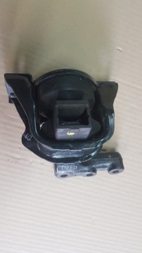 фото thumb №6, Peugeot 208 c-3 крепление лапи двигателя 9671185380