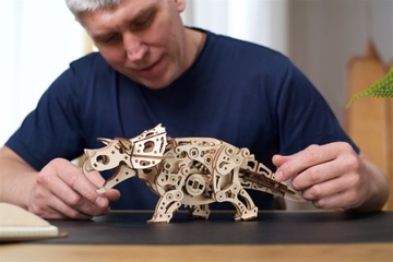 3D деревянный пазл Динозавр Трицератопс uGEARS