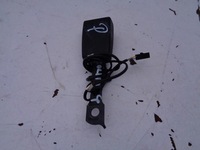 фото thumb №1, Пряжка поперечина правий перед seat toledo 4