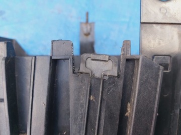 фото thumb №9, Запчастини | astra j zafira c основа корпус акумулятора 13354420