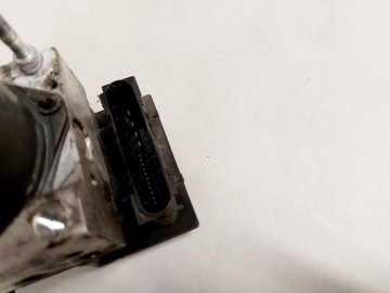 фото thumb №9, Toyota avensis t25 1.8 vvtipompa abs 0265800313