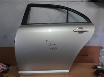 фото thumb №1, Toyota avensis t25 двері ліві зад 1c0 03-08 hb sedan