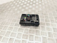 фото thumb №1, Nissan juke ii f16 2020 рамка / модуль предохранителей