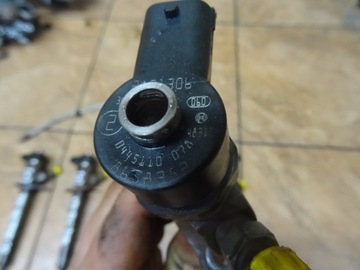 фото thumb №10, Volvo v70 2.4d 04' форсунка инжектор 0445110078