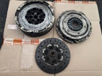 фото thumb №1, Зчеплення колесо двомасовий 55484450 opel insignia a b 2.0 cdti диск притиск