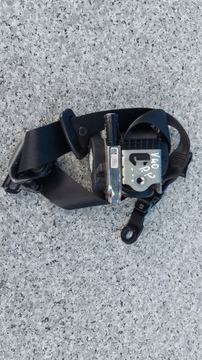 фото thumb №1, Volvo v40 ii pas безопасности натяжитель правый перед 31418479