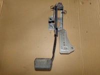 фото thumb №1, Педаль тормоза автоматическая коробка передач volvo v40 ii europa