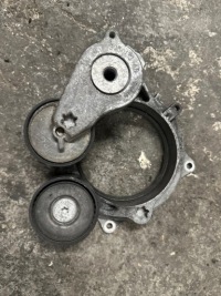 фото thumb №1, Натягувач ремінь клиновий audi a8 d5 057903133ad